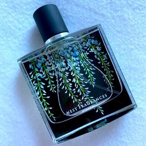 Wisteria Blue Eau De Parfum